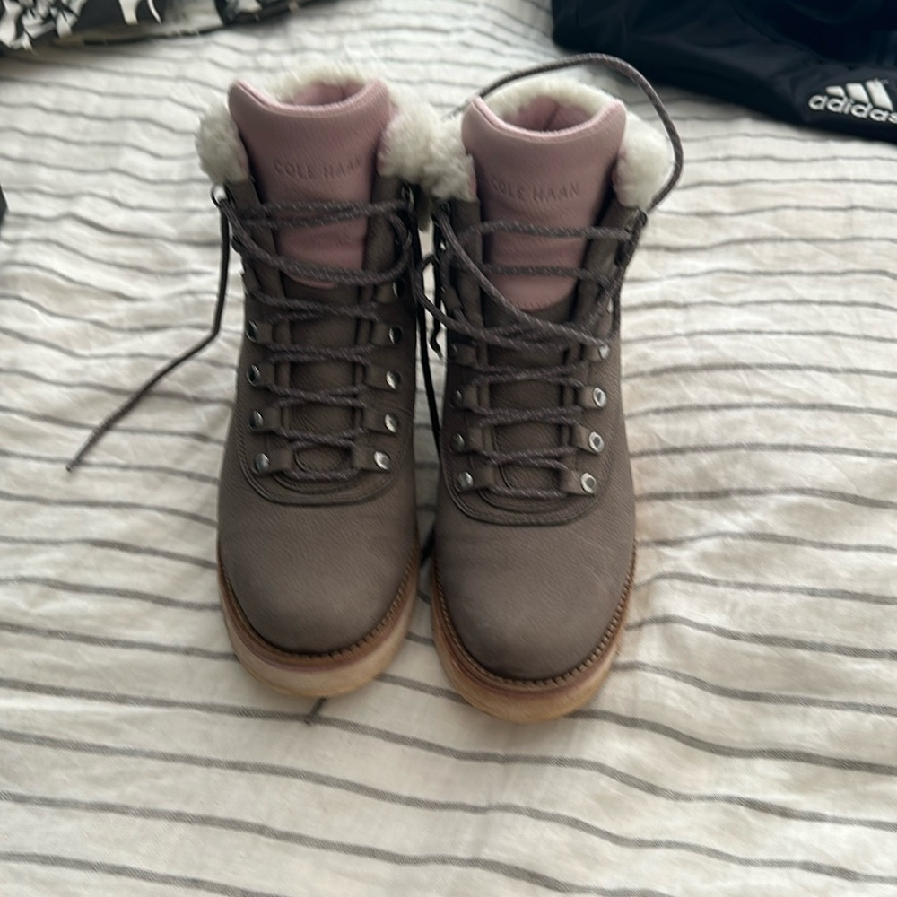 Cole Hahn winter boots zero grand